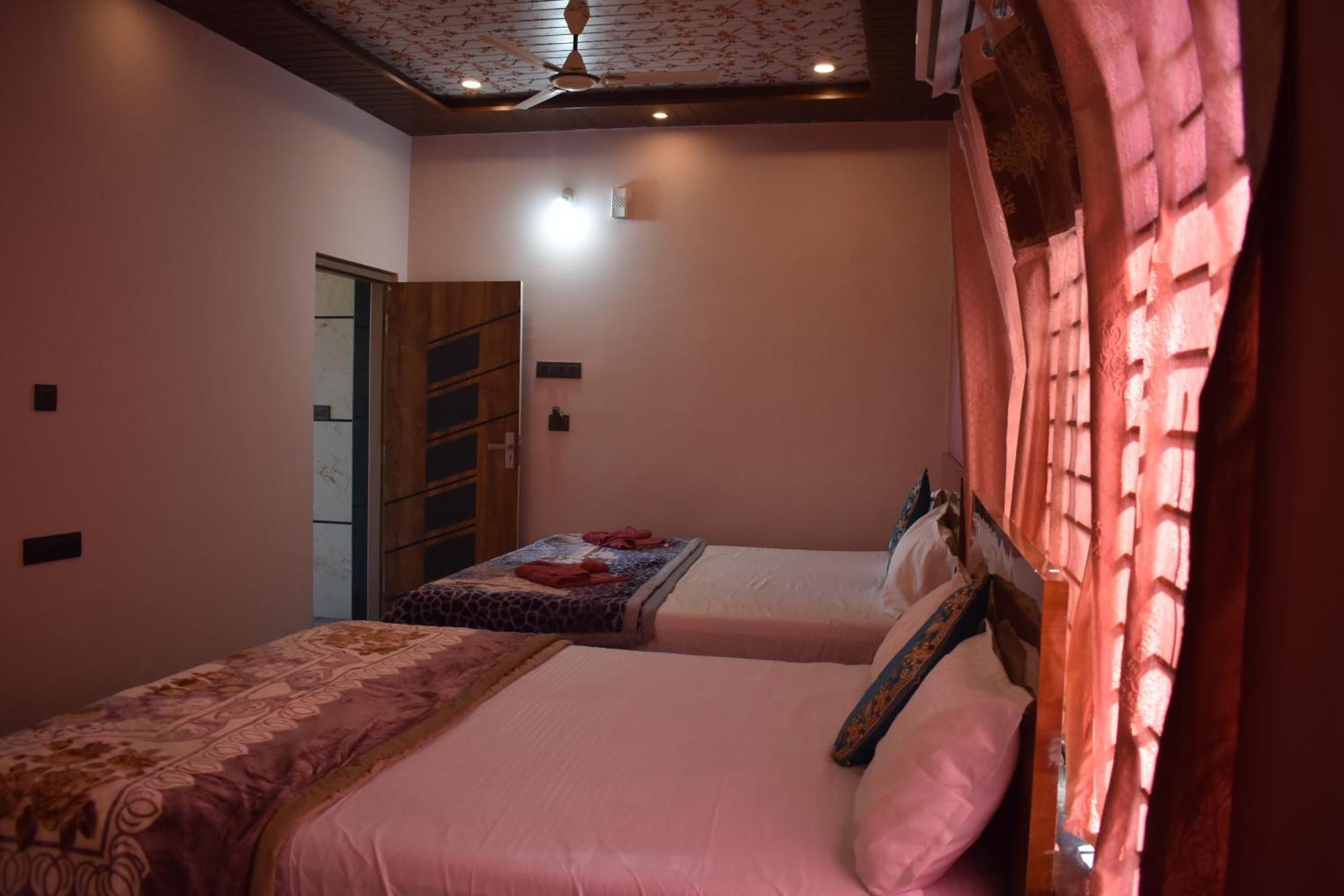 Manoj Homestay Hampi Εξωτερικό φωτογραφία
